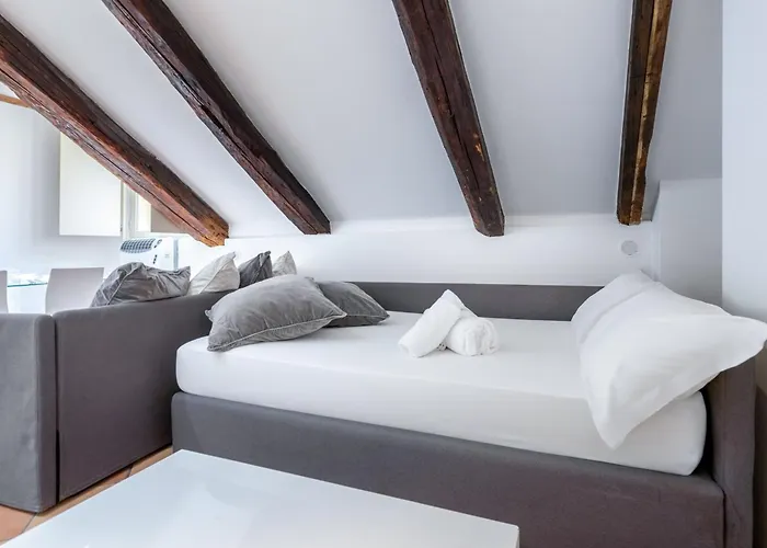 Hostdomus - Mille Apartamento Turín