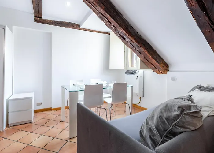 Lägenhet Hostdomus - Mille Turin
